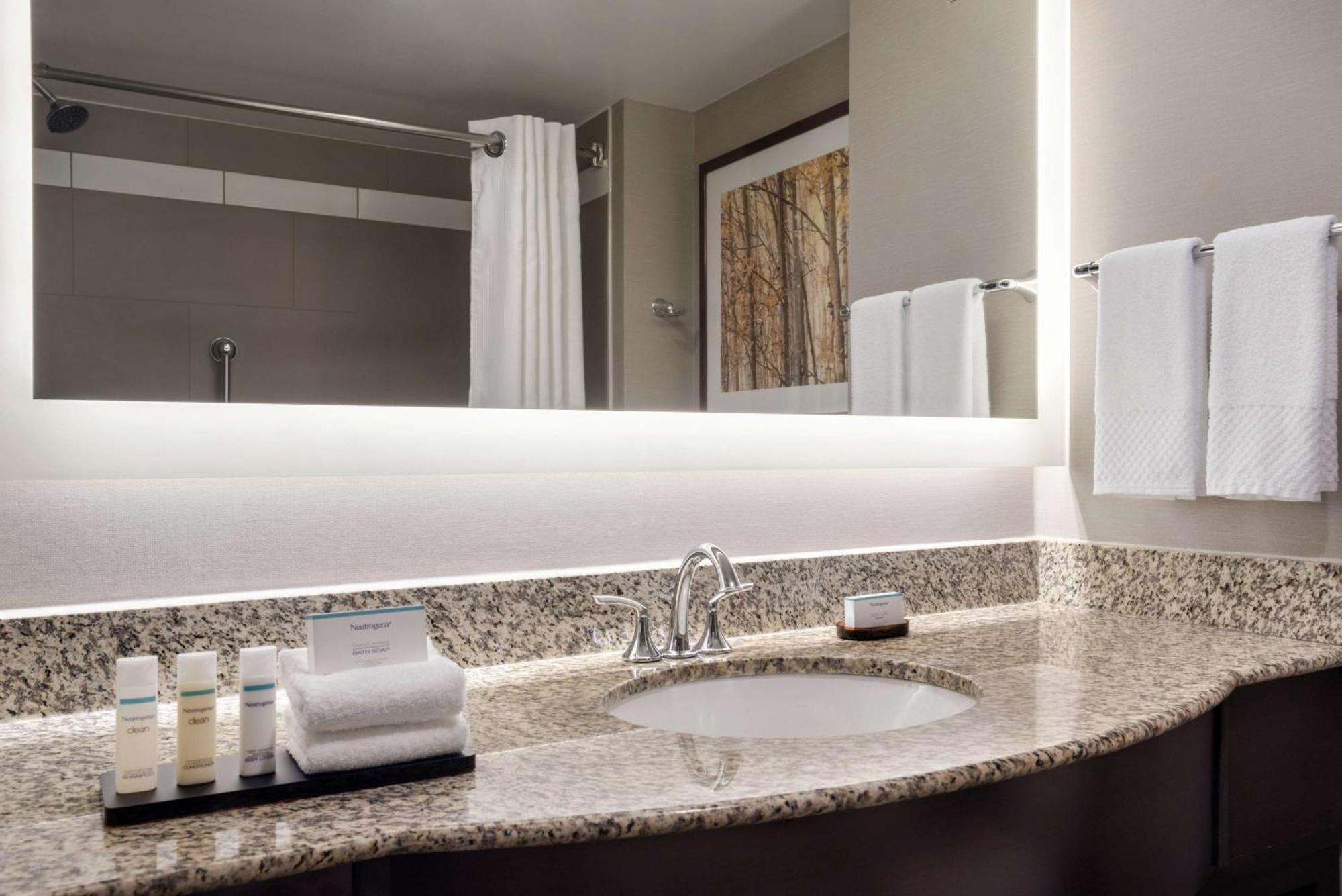 Embassy Suites By Hilton Atlanta Alpharetta Extérieur photo