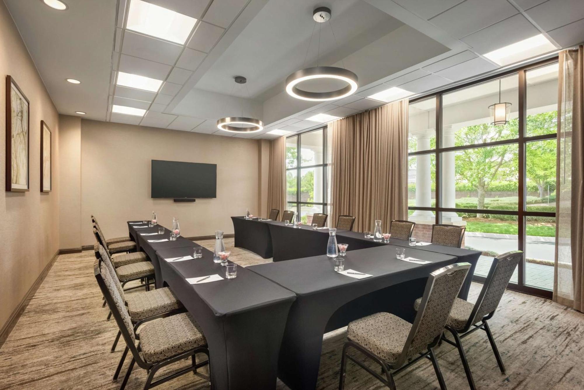 Embassy Suites By Hilton Atlanta Alpharetta Extérieur photo
