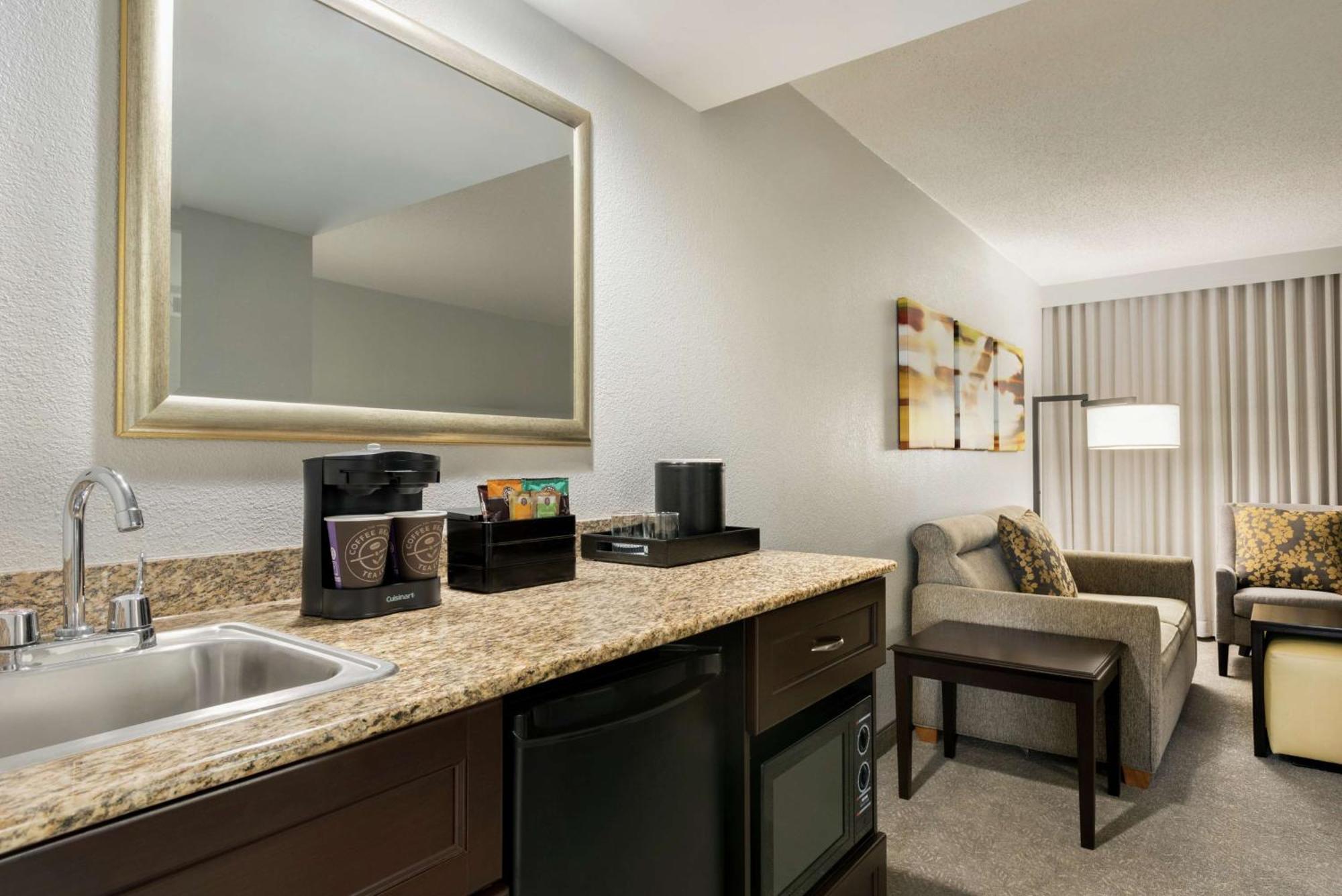 Embassy Suites By Hilton Atlanta Alpharetta Extérieur photo