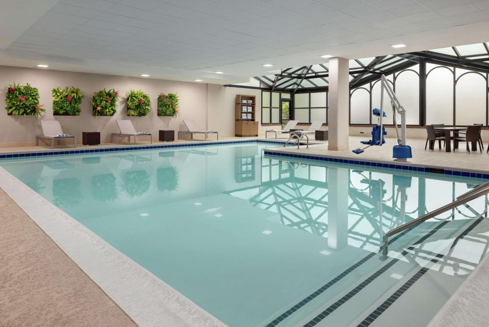 Embassy Suites By Hilton Atlanta Alpharetta Extérieur photo