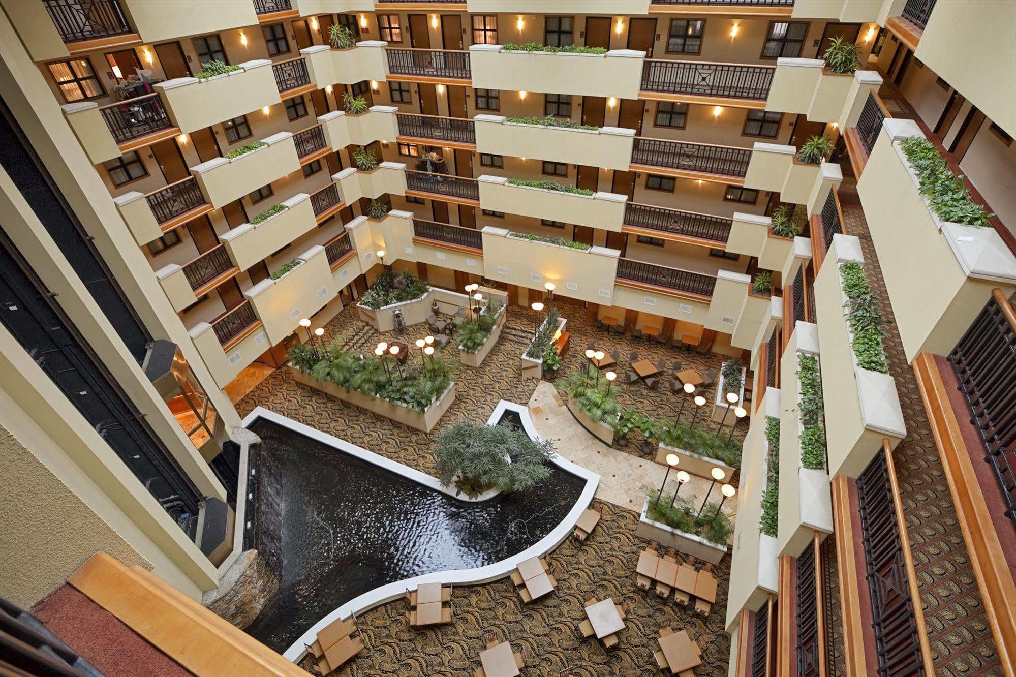Embassy Suites By Hilton Atlanta Alpharetta Extérieur photo